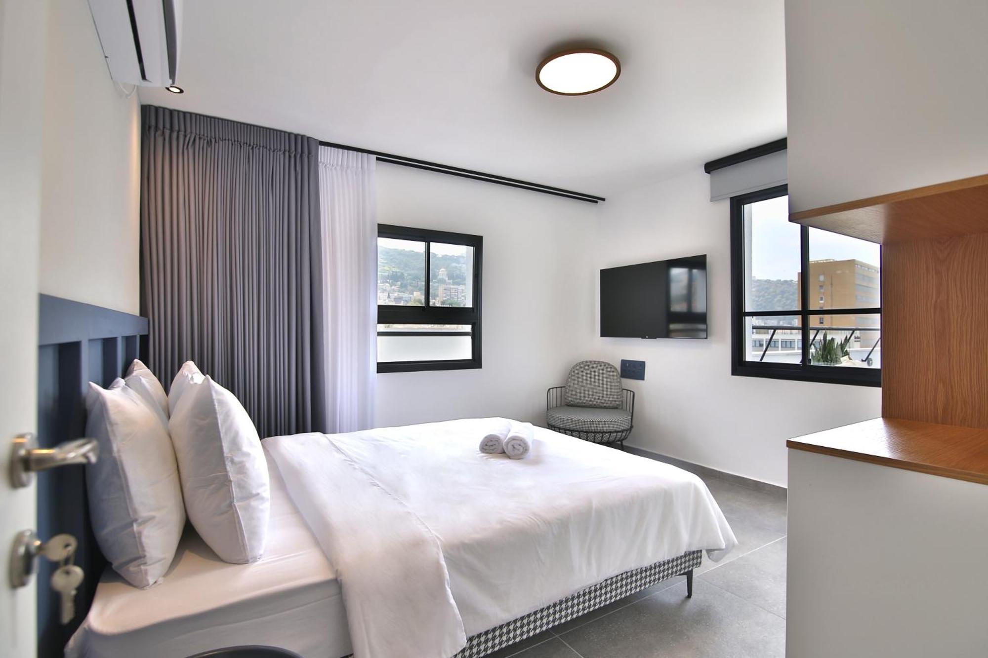 Rooftop 42 - Penthouse Haifa Buitenkant foto