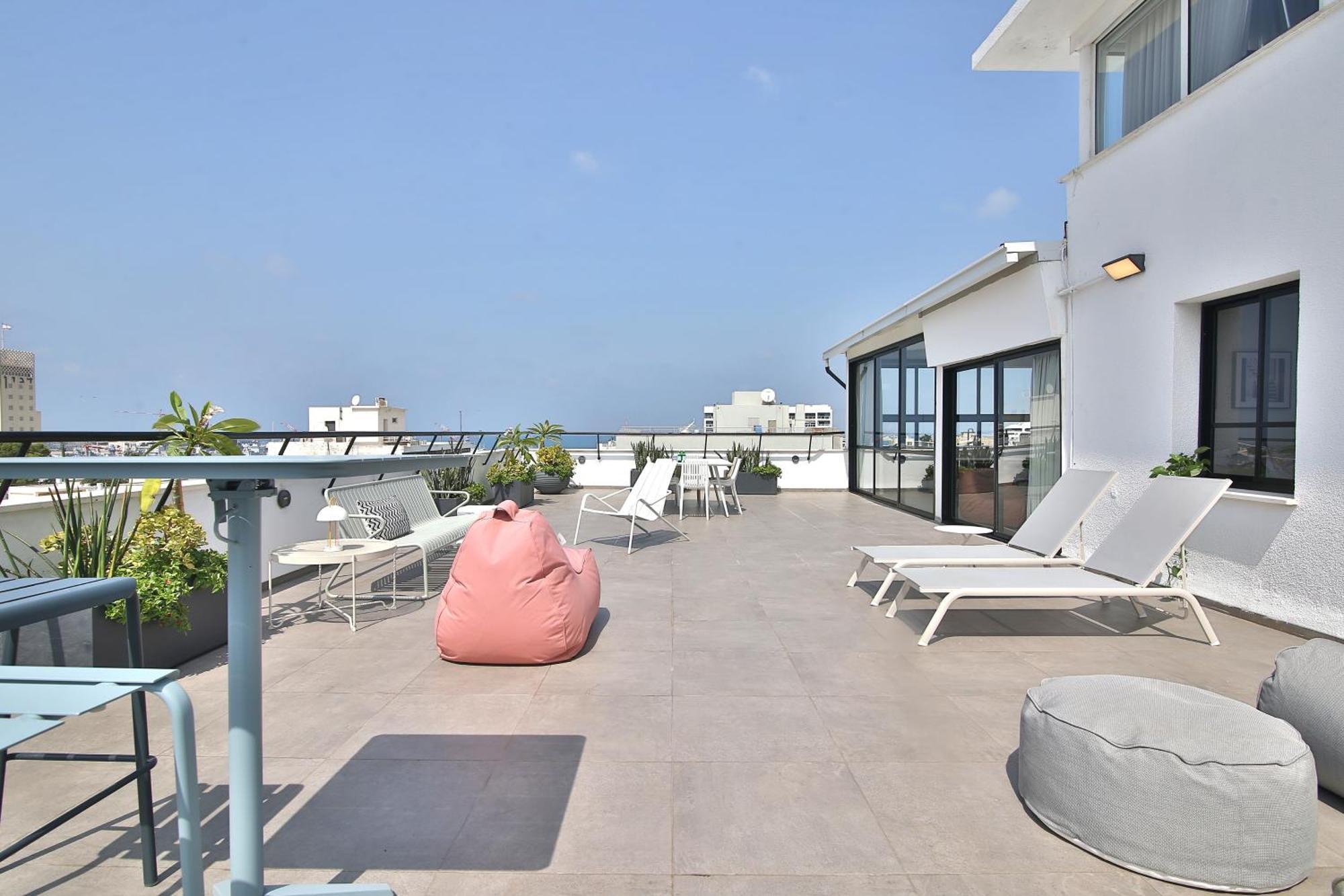 Rooftop 42 - Penthouse Haifa Buitenkant foto