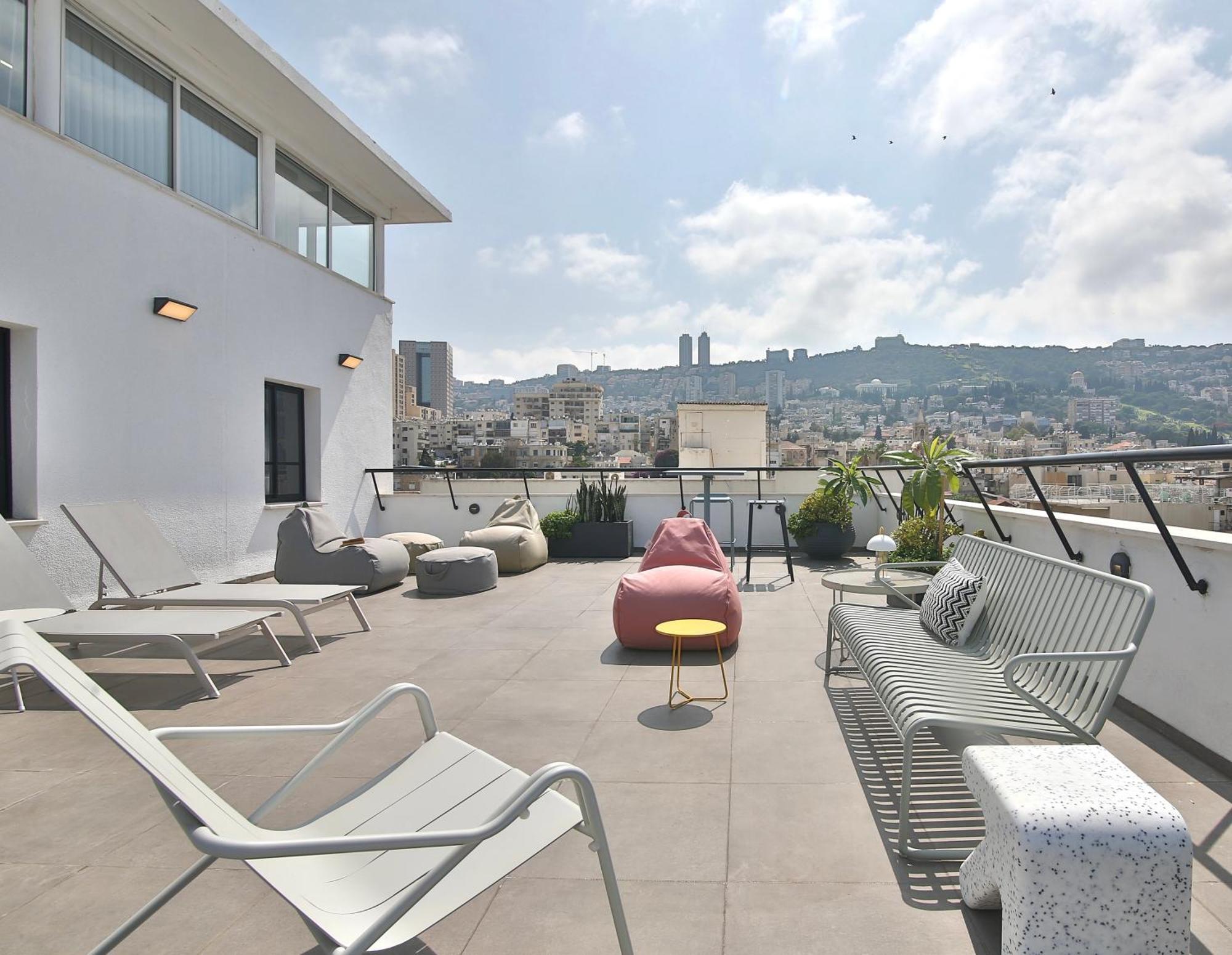 Rooftop 42 - Penthouse Haifa Buitenkant foto
