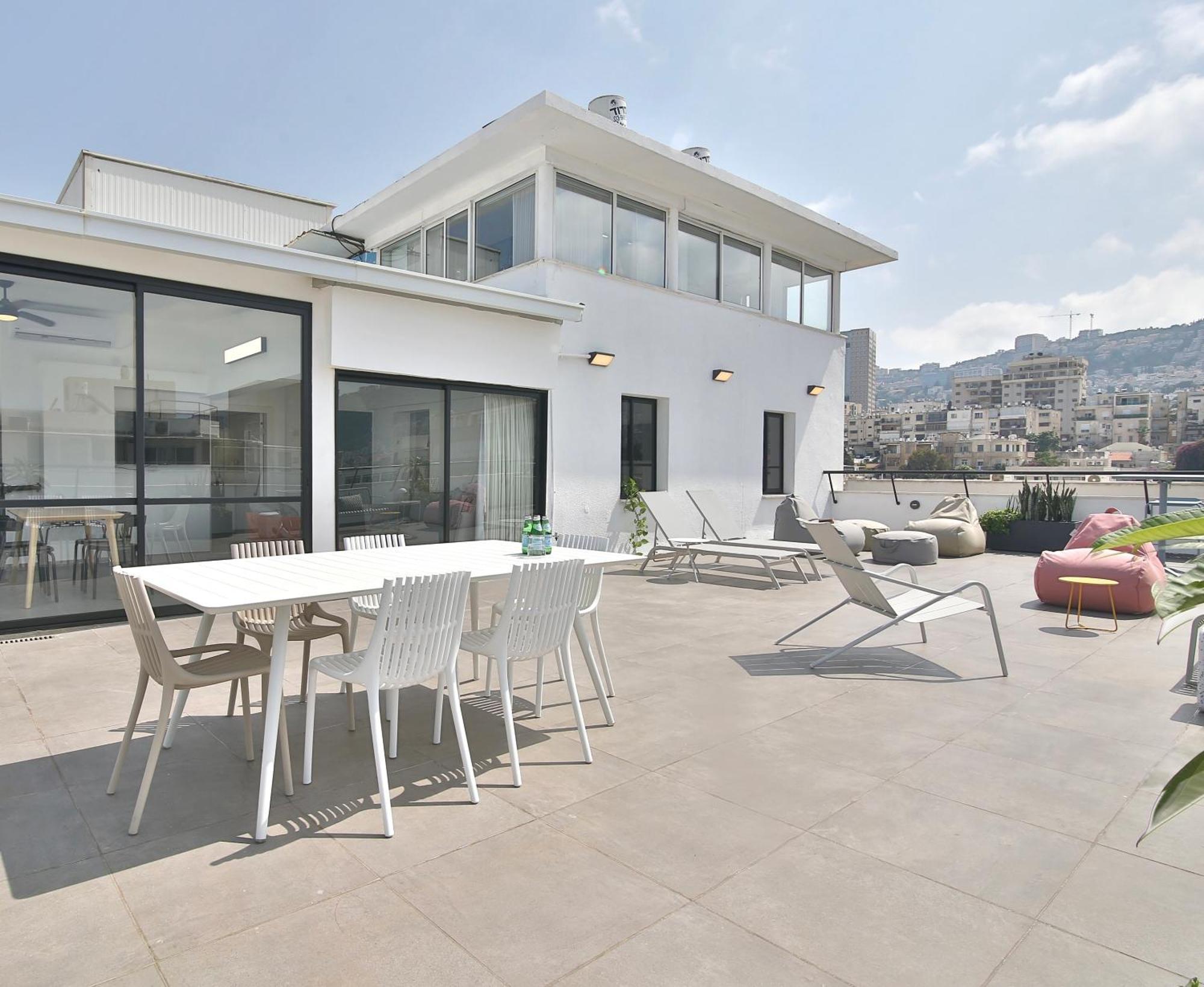 Rooftop 42 - Penthouse Haifa Buitenkant foto